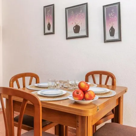 Holiday home Global Edificio Garcomar I 28589 *